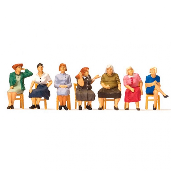 7 Femmes assises sur des chaises - HO 1/87 - PREISER 10580