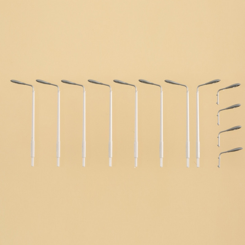 8 lampadaires et 4 appliques -N 1/160-AUHAGEN 44648