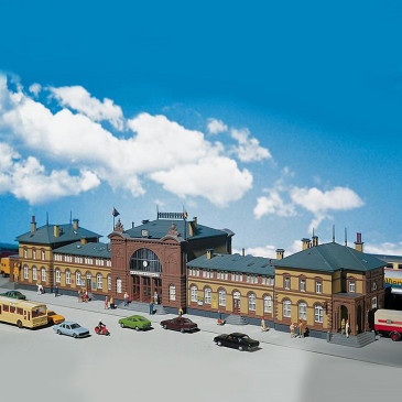 Grande gare de ville N FALLER 212113 modelisme ferroviaire  neuf FALLER