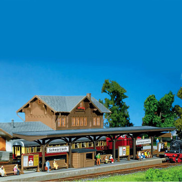 Quai semi couvert N FALLER 222124 modelisme ferroviaire  neuf FALLER