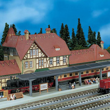 Quai semi couvert N FALLER 222125 modelisme ferroviaire  neuf FALLER