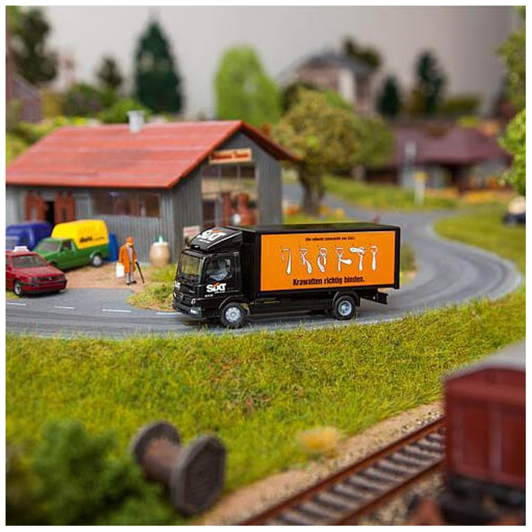 Kit de démarrage Car System Camion MB Atego Sixt - HO 1/87 - FALLER 161491