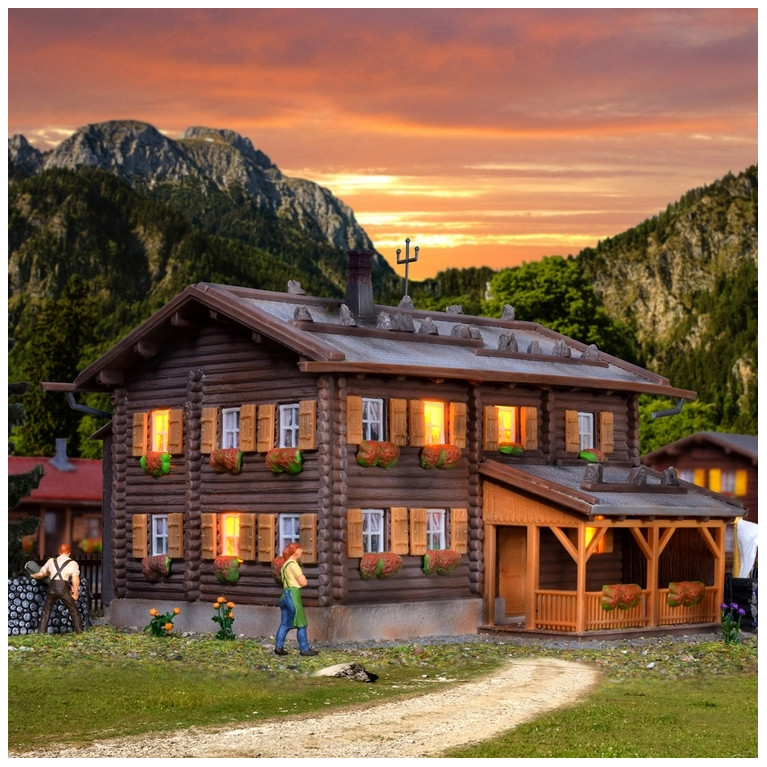 Grand chalet avec kit d'éclairage Led-HO 1/87-KIBRI 38004