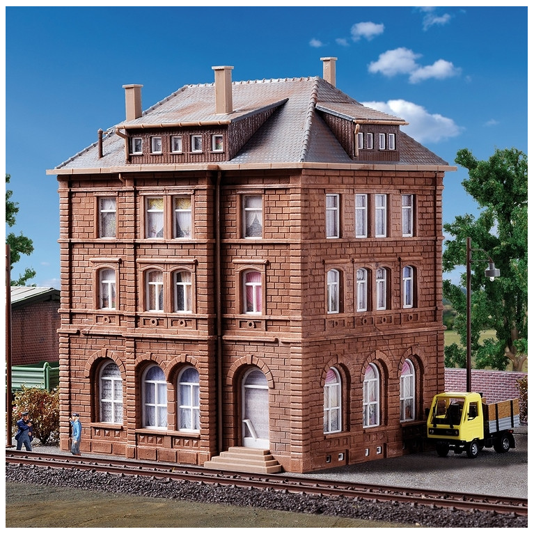 Bâtiment ferroviaire avec kit d'éclairage LED-HO 1/87-KIBRI 38199