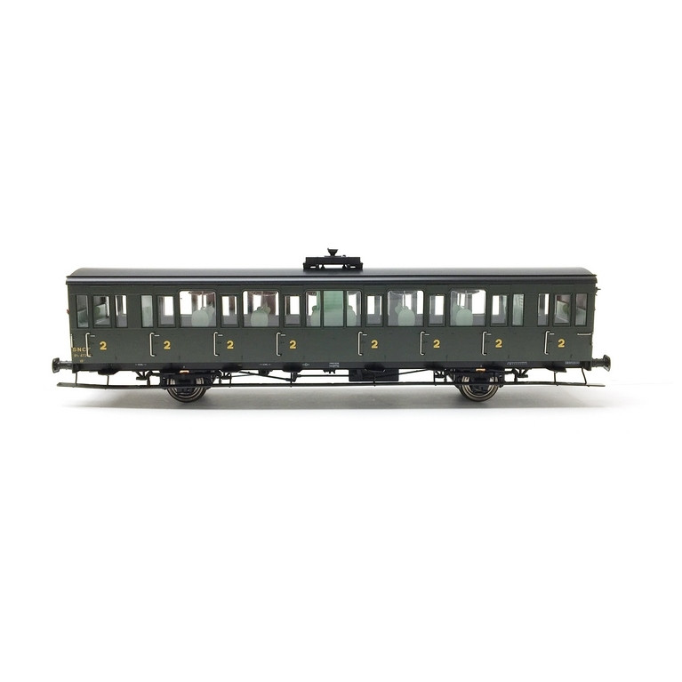 Voiture B8t 2CL portières latérales SNCF Ep III-HO 1/87-REE VB293