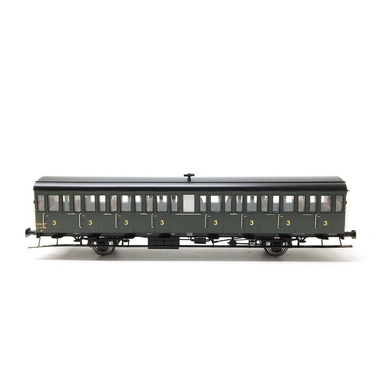 Voiture S.O. portières latérales C8t SNCF Ep III-HO 1/87-REE VB289