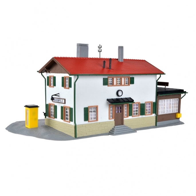 Gare type Maienfeld avec kit d'éclairage Led-HO 1/87-KIBRI 39496