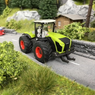 Tracteur Claas Xerion 4500-HO-1/87-WIKING 36397