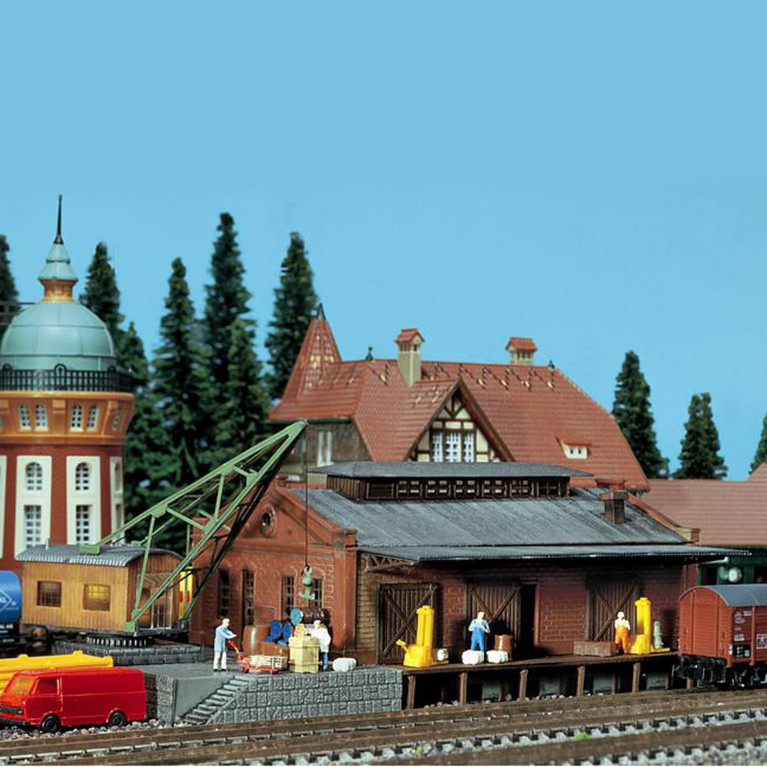 Hangar à marchandises N FALLER 222180 modelisme ferroviaire  neuf FALLER