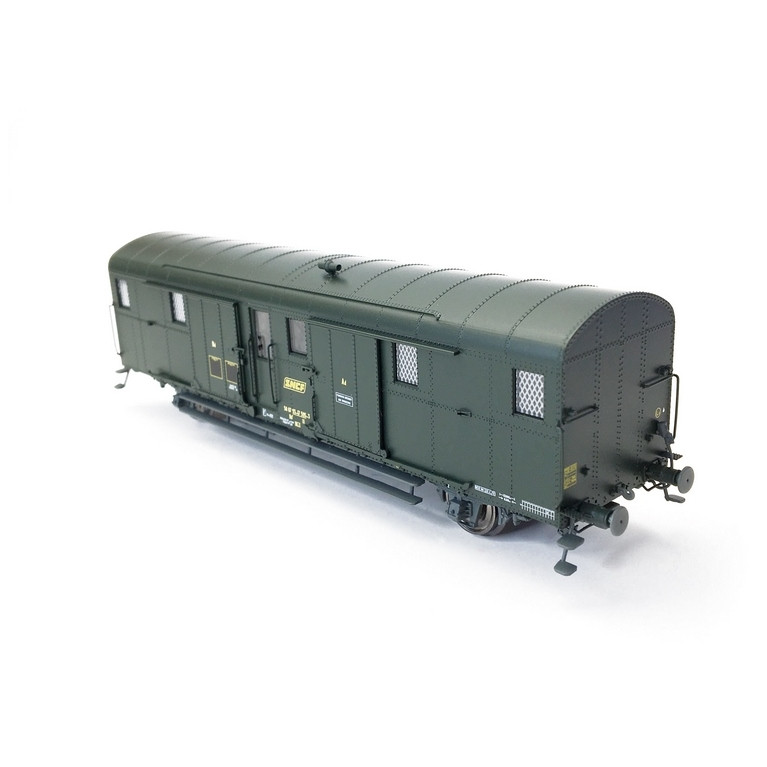 Fourgon OCEM 32 2 F Avec feux Ep IV SNCF-HO 1/87-REE VB331