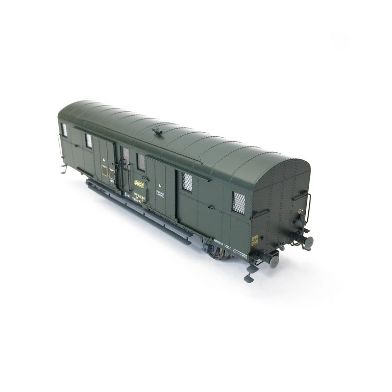 Fourgon OCEM 32 2 F Avec feux Ep IV SNCF-HO 1/87-REE VB332