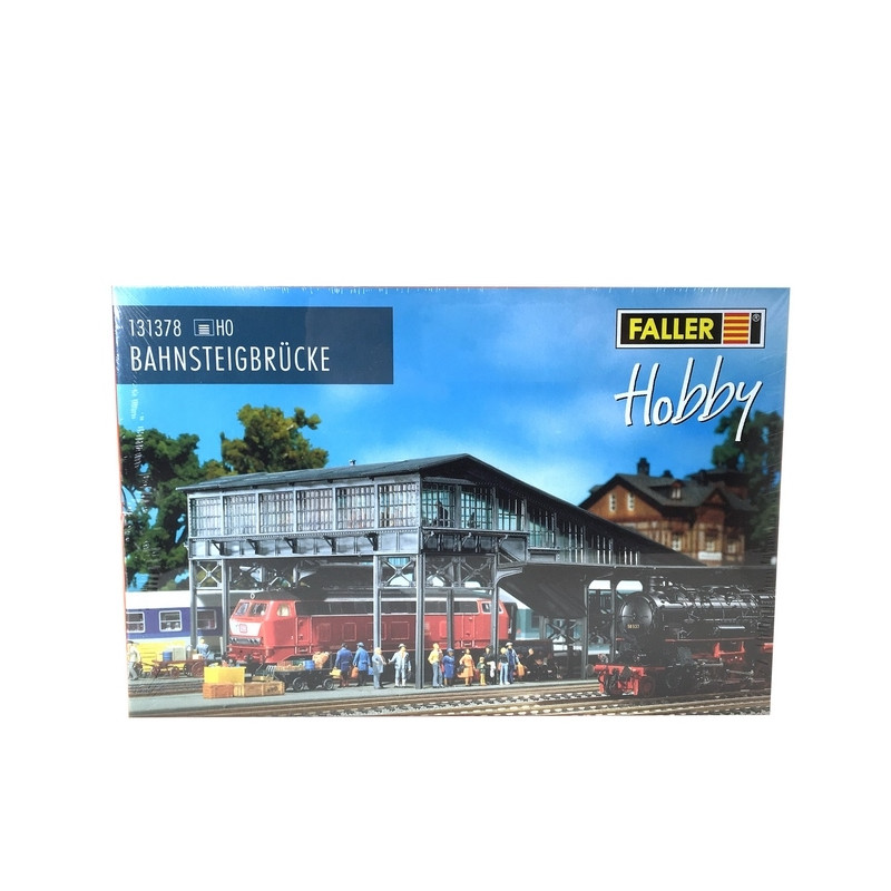 Faller - Passerelle Piétonne Couverte H0 - Échelle 1/87 - Kit 54 Pièces - 273 X 195 X 138 Mm