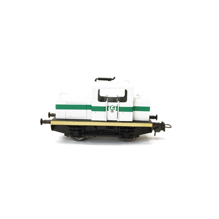 Locotracteur Moyse 32 TDE Ciments Lafarge, Ep IV et V -HO 1/87-REE MB122