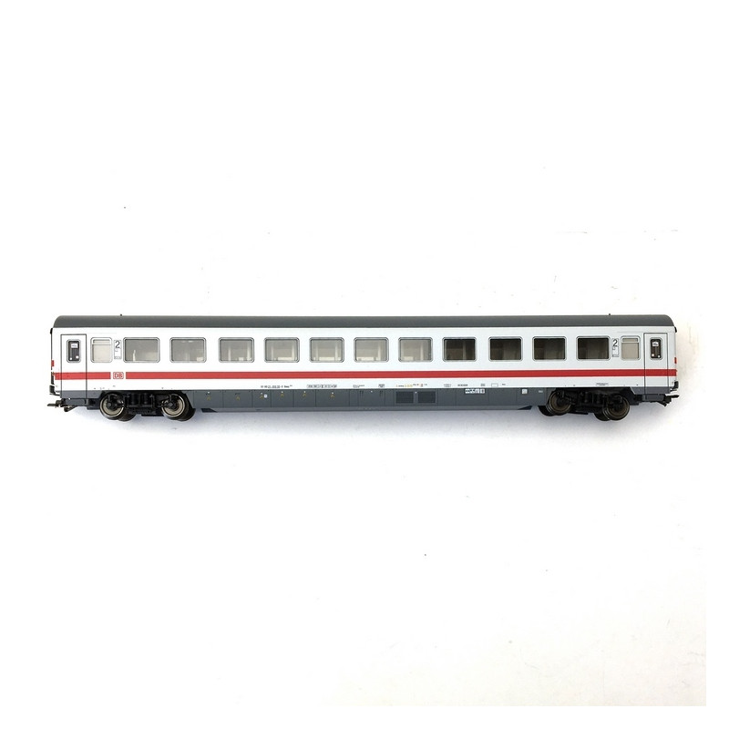 Voiture à compartiments Bvmz 185.5 DB Ep V-HO 1/87-TRIX 23080