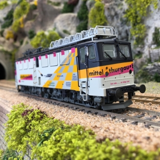 Train électrique – une locomotive télécommandée avec trois voitures Leomark  FR