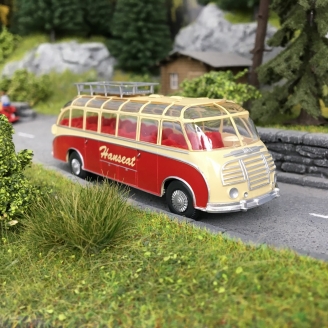 Bus Setra S8 Hanseat Panoramique-HO 1/87-WIKING 073003