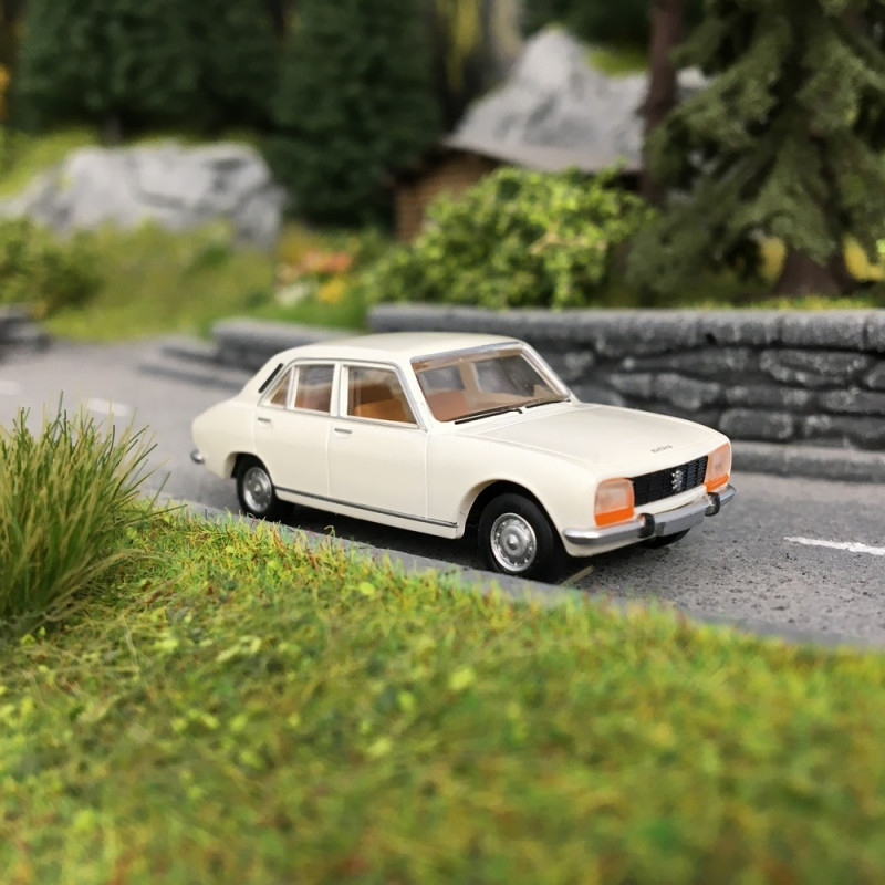 Peugeot 504 Blanche -HO 1/87-BREKINA 2081