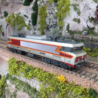 Locomotive CC-6560 Arzens SNCF Ep IV-HO 1/87-LSMODELS 10329
