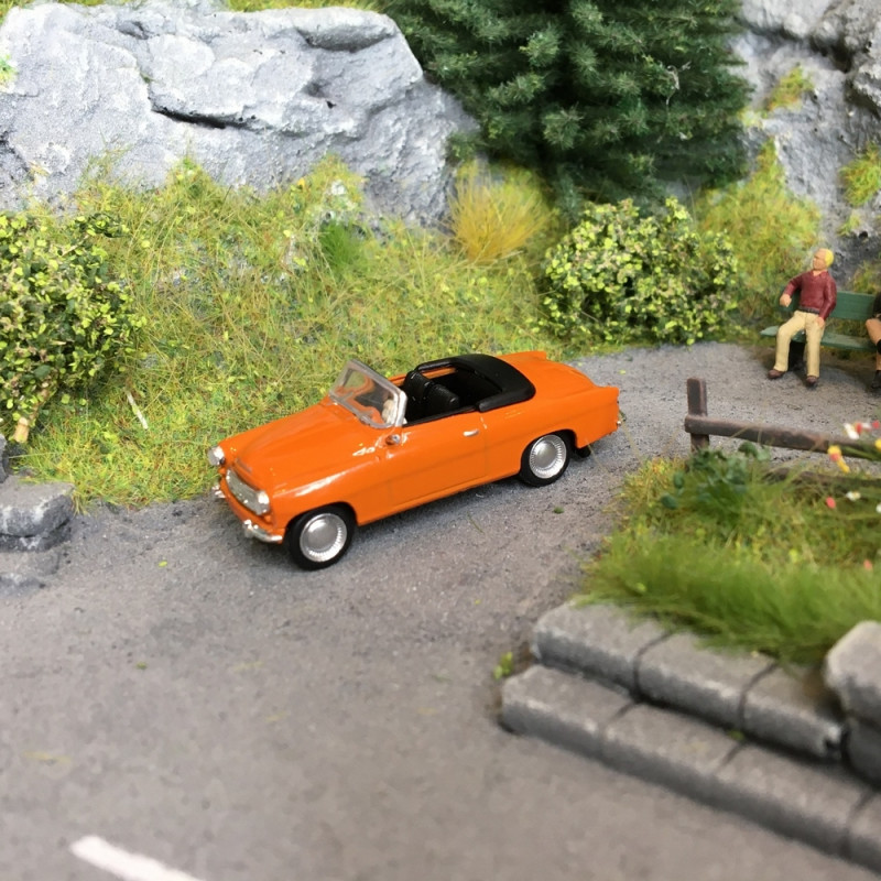 Skoda Felicia Orange-HO 1/87-Starline Models 27436