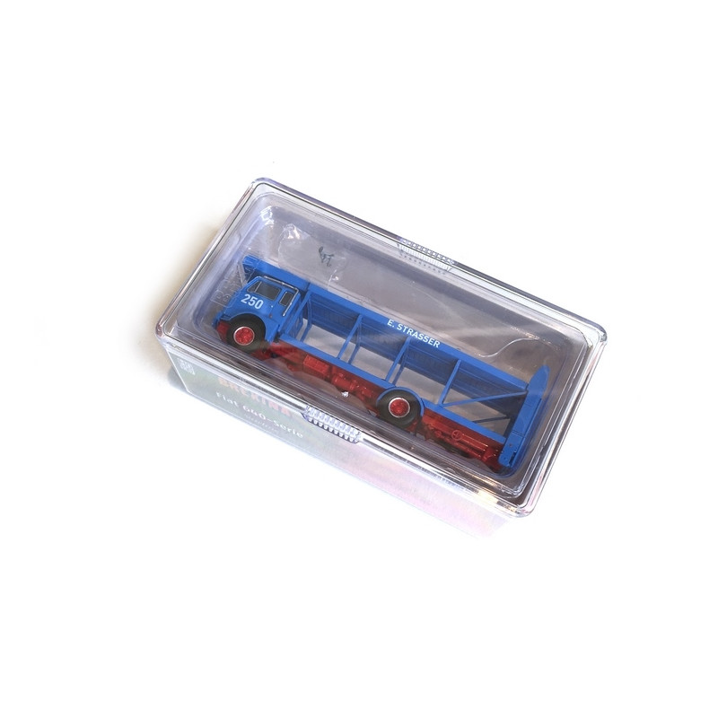 Camion FIAT 642 Porte Autos E.Strasser-HO 1/87-Starline Models 58480