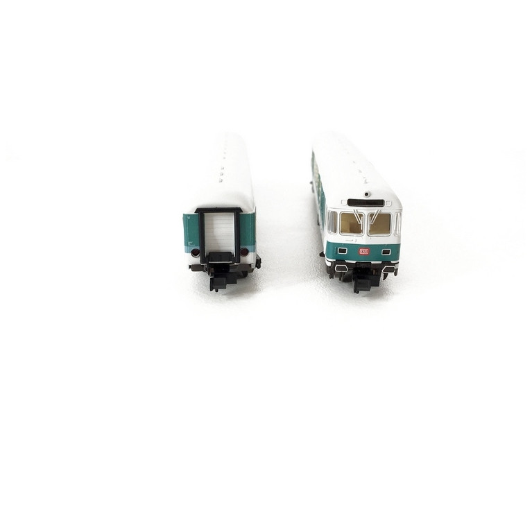 2 voitures BDmrzf 784.2 - ABnrzb 772.3. DB Ep V-N 1/160-MINITRIX 15467