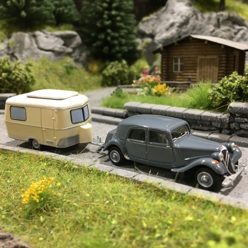 Citroën Traction 11 B 1952 + Caravane Eriba-HO 1/87-SAI 6109