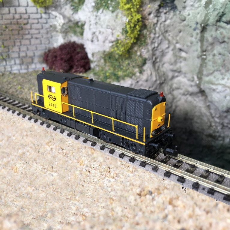 Locomotive Rh 2400 NS Ep IV digital son-N-1/160-PIKO 40425