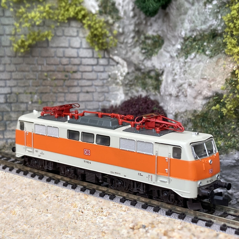 Locomotive 111 162-4 DB Ep V digital son-N 1/160-MINITRIX 16115