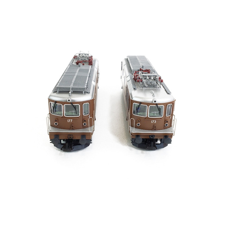 2 Locomotives Re 4/4 BLS/SEZ Ep IV digital son 3R-HO 1/87-RIVAROSSI HR2813ACS
