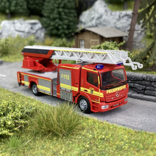 Camion de Pompiers Américains FDNY 156 - PCX870234 - HO 1/87