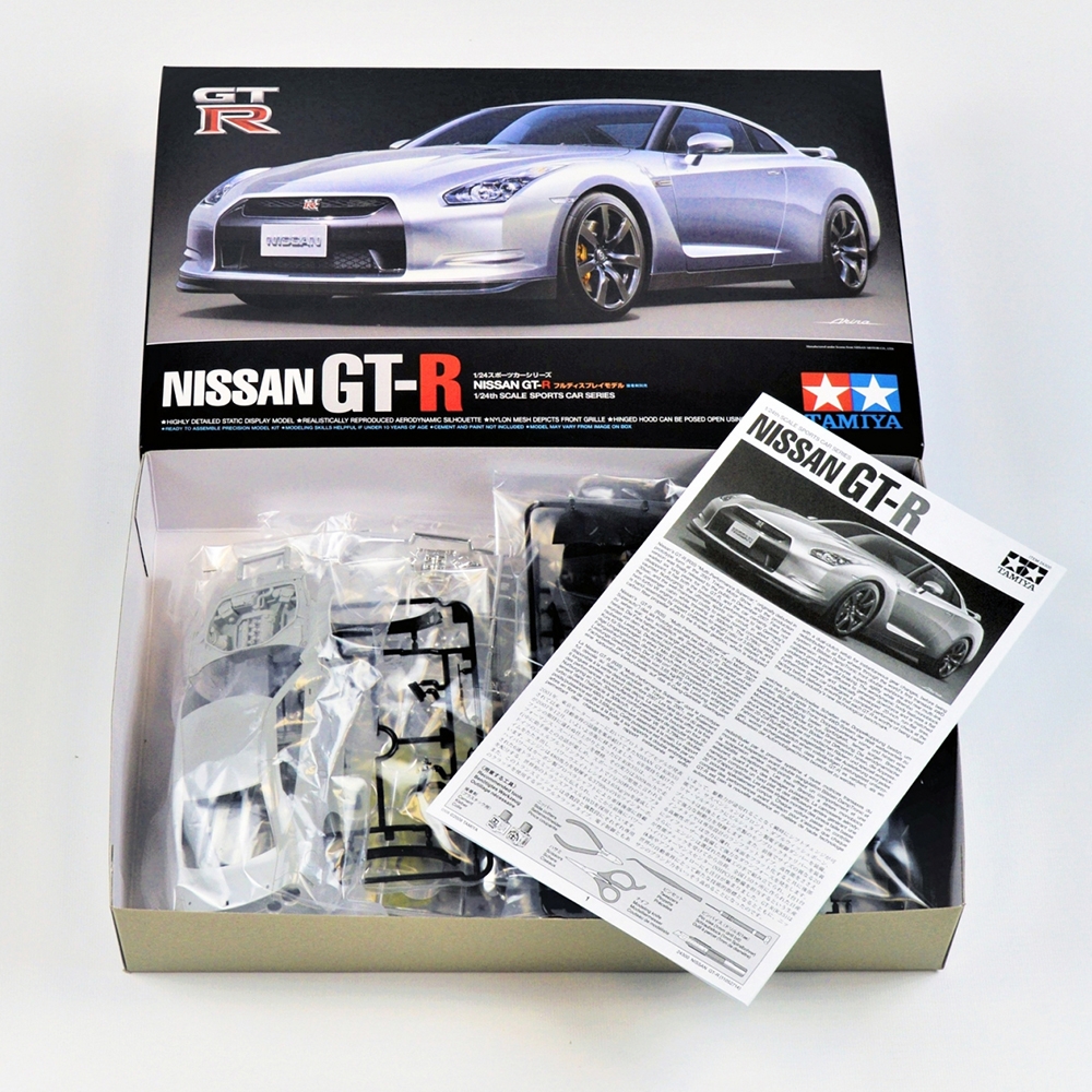24300 Maquette Nissan GT-R Echelle 1:24 Tamiya 
