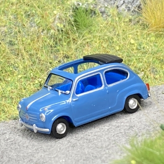 Fiat 600 découvrable Bleue - WIKING 9906 - HO 1/87