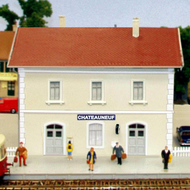 Gare SNCF de Châteauneuf - SAI 100 - HO 1/87