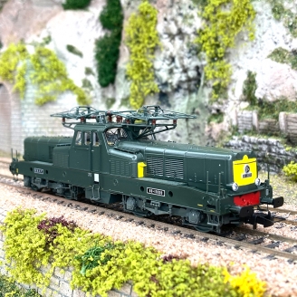 Locomotive électrique BB 13020 livrée vert Sncf,  Ep III et IV - JOUEF HJ2402 - HO 1/87