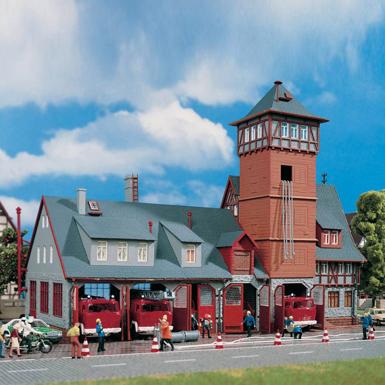 Caserne de pompiers-HO-1/87-VOLLMER