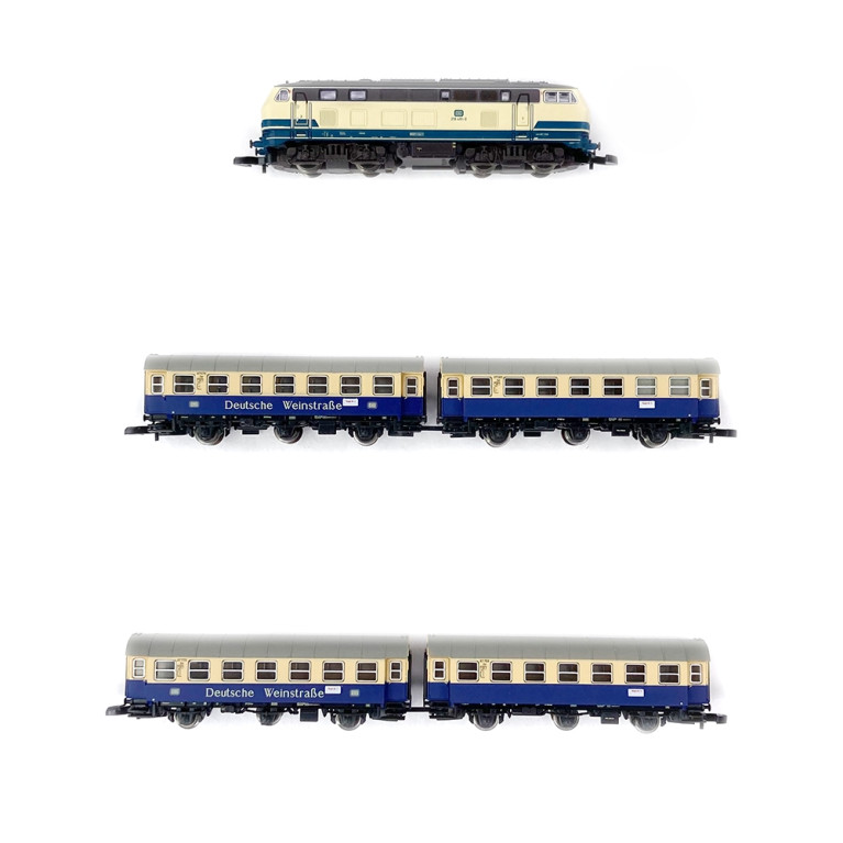 Locomotive BR 218.4 + 2 paires de voitures de conversion 2CL DB, Ep IV - MARKLIN 81306 - Z 1/220