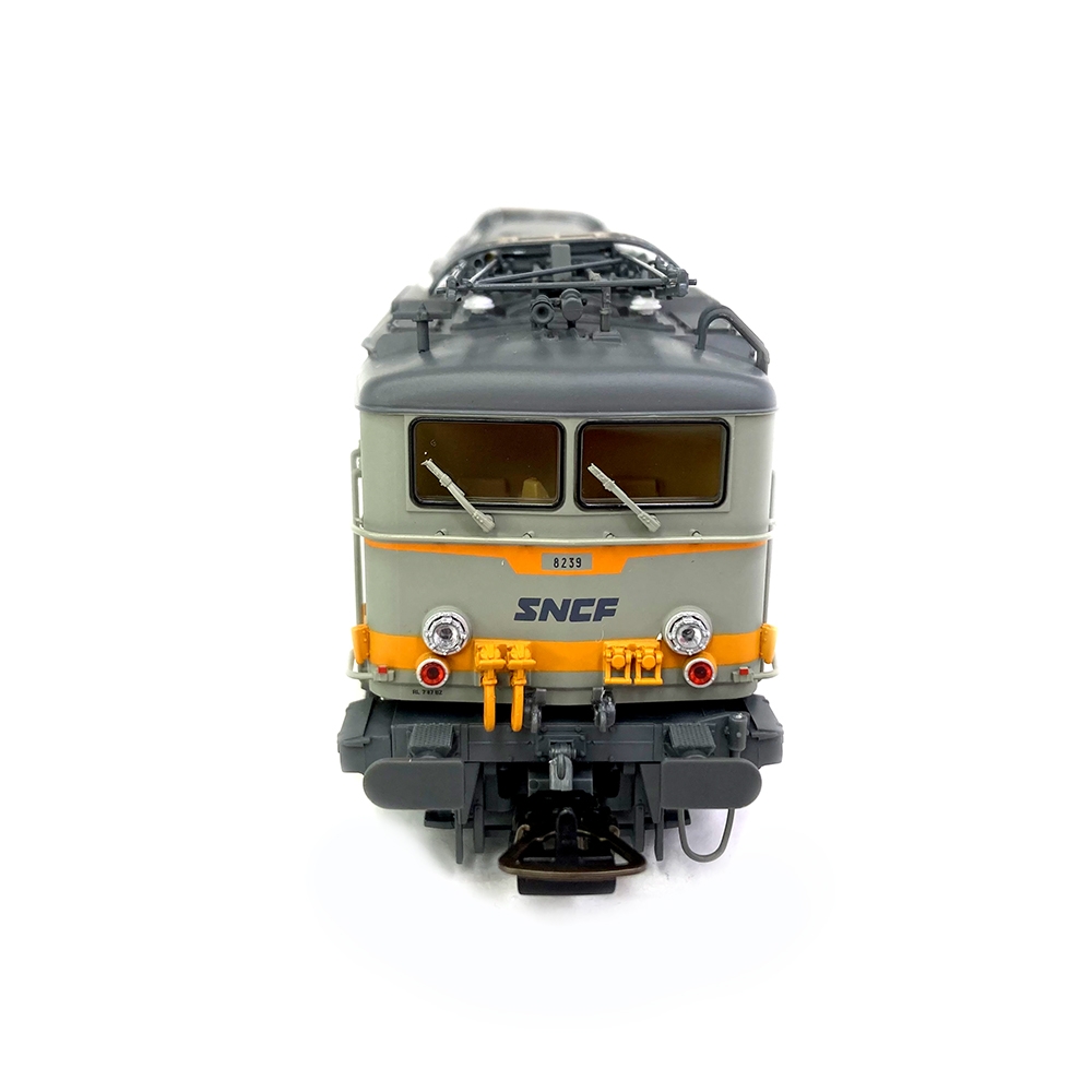 LOCOMOTIVE ELECTRIQUE HO BB 8100 N°8238 PIKO 51372 DIGITAL SON