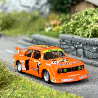 BMW 320i DRM orange  - SCHUCO 452661100 - HO 1/87