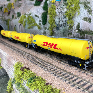 3 wagons citerne Zacns 95m3, "DHL" GATX, Ep VI - ROCO 76029 - HO 1/87