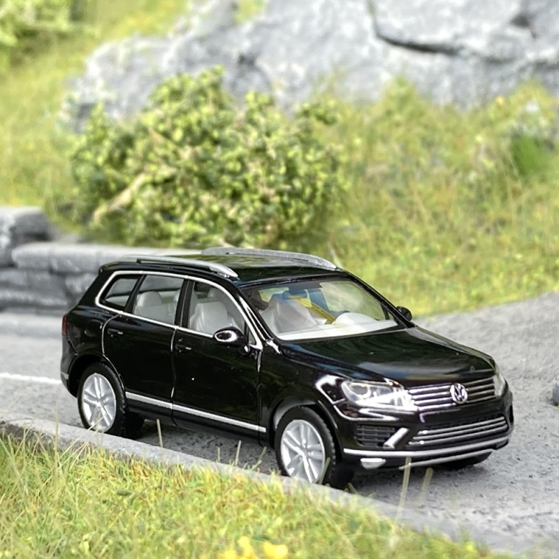 Volkswagen Touareg Noir - HERPA 38478002 - HO 1/87