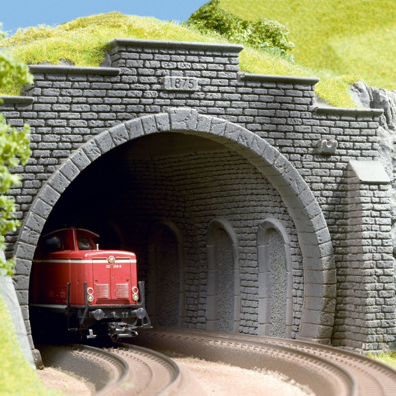 Lot De 11 Maquettes De Décor Jouef Pour Train électrique – Gare, Maison, église, Tunnel