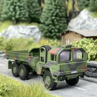 Camion MAN 7to KAT Dumper, Camouflage - SCHUCO 452658700 - HO 1/87