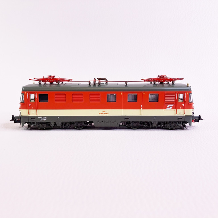Locomotive électrique 1046 009-5 "Valousek" ÖBB,  Ep IV et V - RIVAROSSI HR2854 - HO 1/87