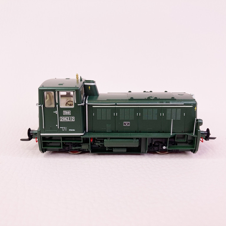 Locotracteur diesel class 2062.12, ÖBB, attelage électrique, Ep III digital son - ROCO 72004 - HO 1/87