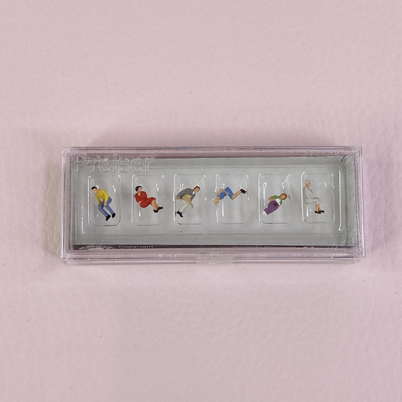 Personnages assis (x6) - PREISER 79013 - N 1/160