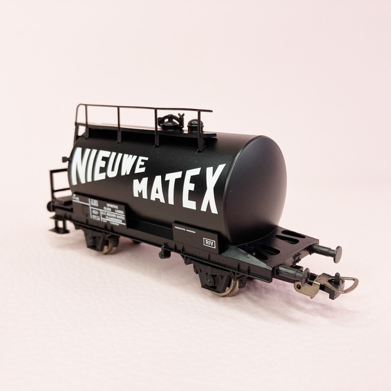 Wagon citerne 2 essieux "Nieuwe Matex" NS, Ep III -HO 1/87- PIKO 97157