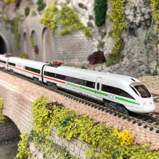 ICE classe 411, 3 éléments DB AG, Ep VI - FLEISCHMANN 746002 - N 1/160
