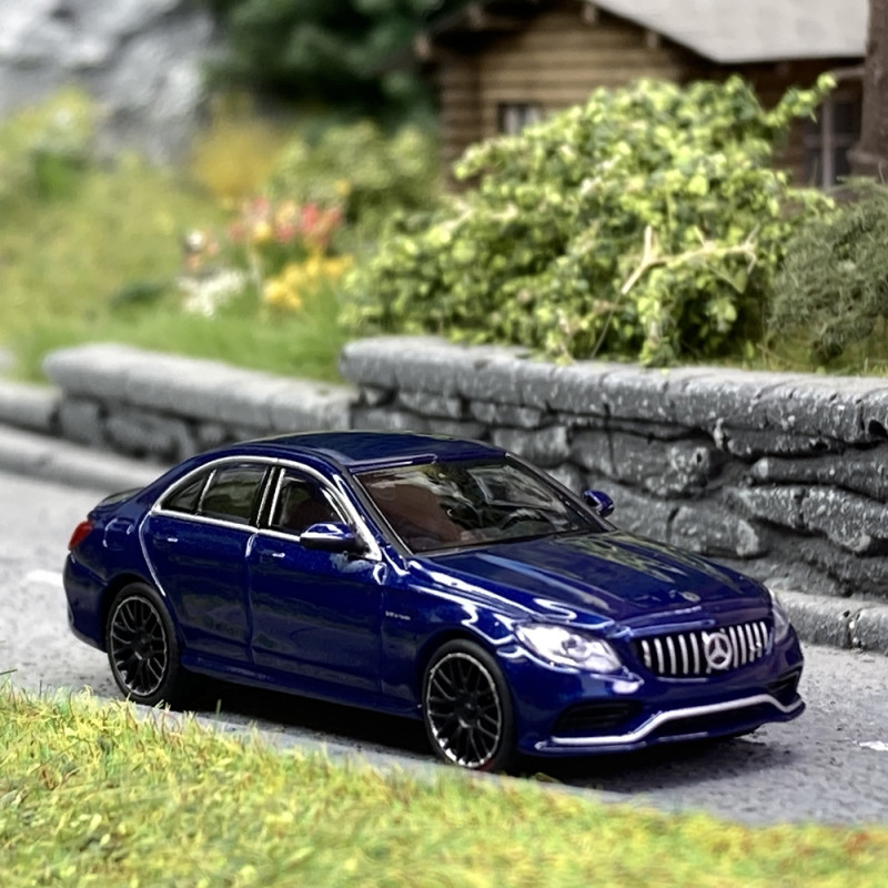 Mercedes C63 AMG 2019 - MINICHAMPS 870 038104 - HO 1/87