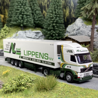 Camion Volvo FH remorque frigorifique "Lippens Noël" - AWM 54520 - HO 1/87