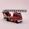 Camion Pompiers Mercedes L 319 DL 18, rouge - BREKINA 36076 - HO 1/87